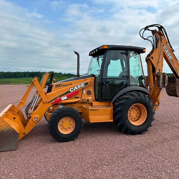 2006 CASE 590