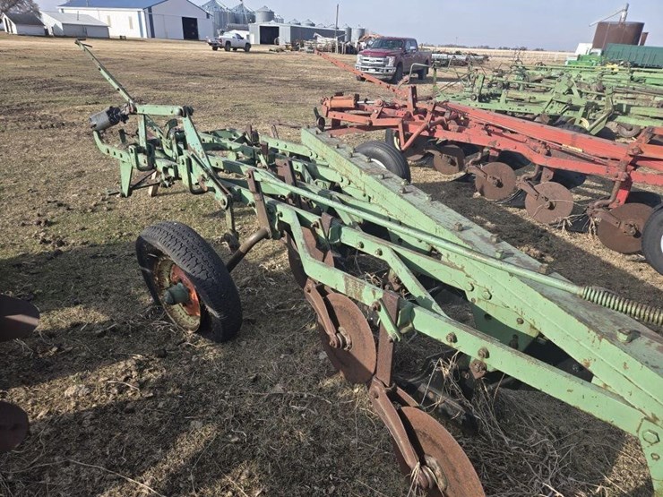 john-deere-5-image-9