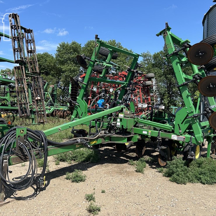 JOHN DEERE 2510S