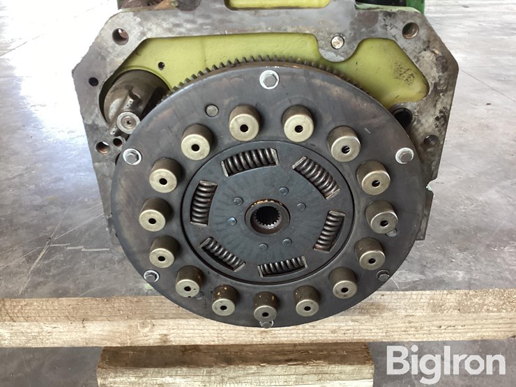 john-deere-6466-image-17