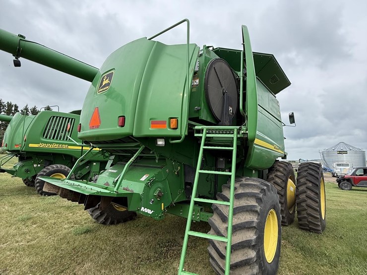 2001-john-deere-9750-image-36