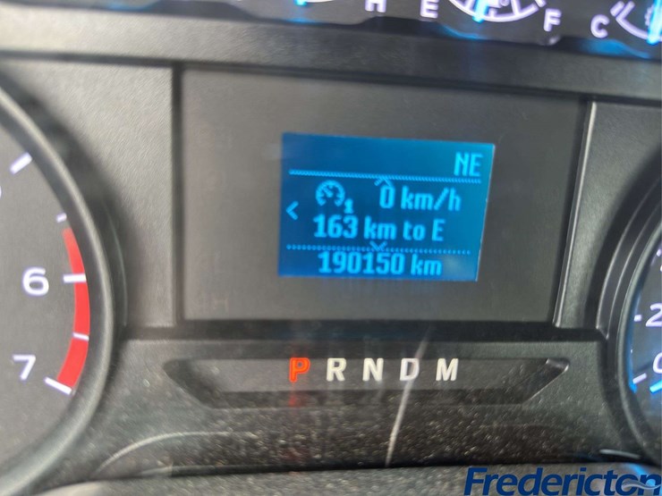 2020-ford-f350-xl-image-21