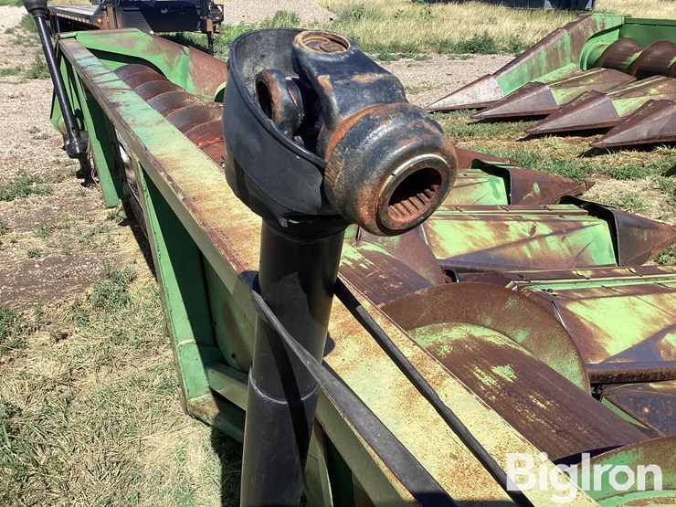 john-deere-853-image-12