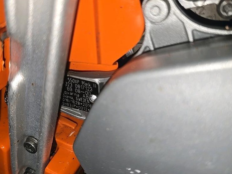 #100-•-2023-husqvarna-550-xp-chain-saw-image-15