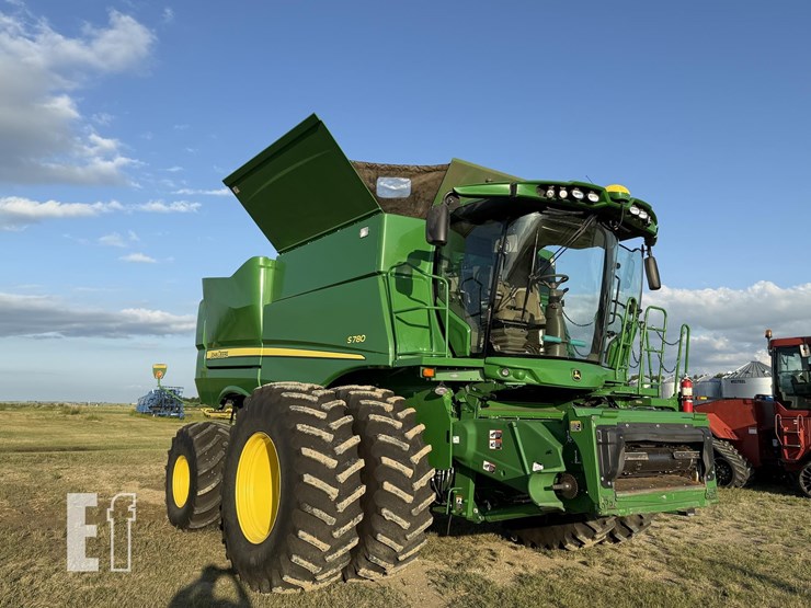2021-john-deere-s780-image-76