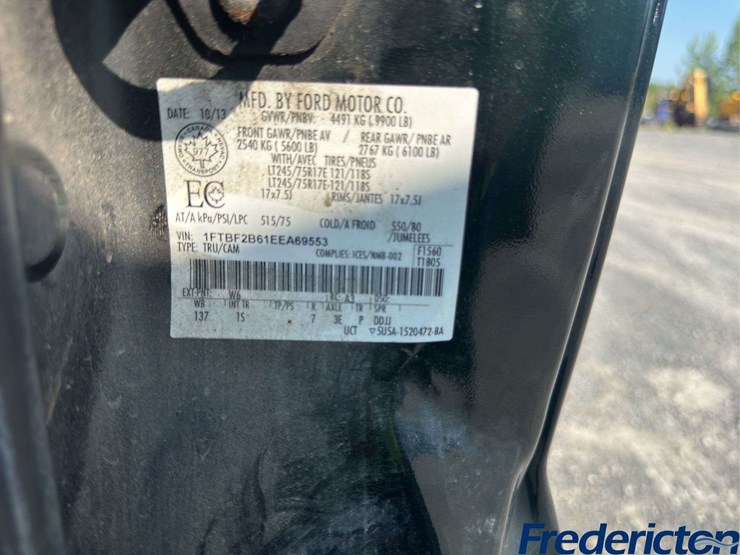 2014-ford-f250-xl-image-27