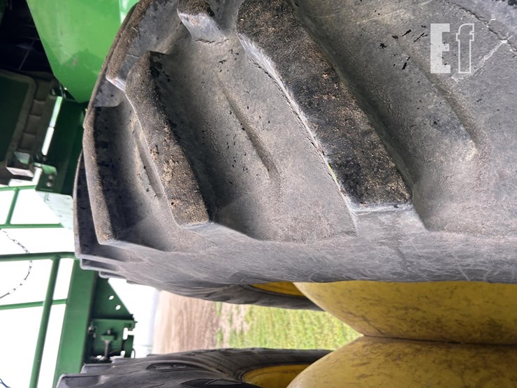 2019-john-deere-s780-image-25