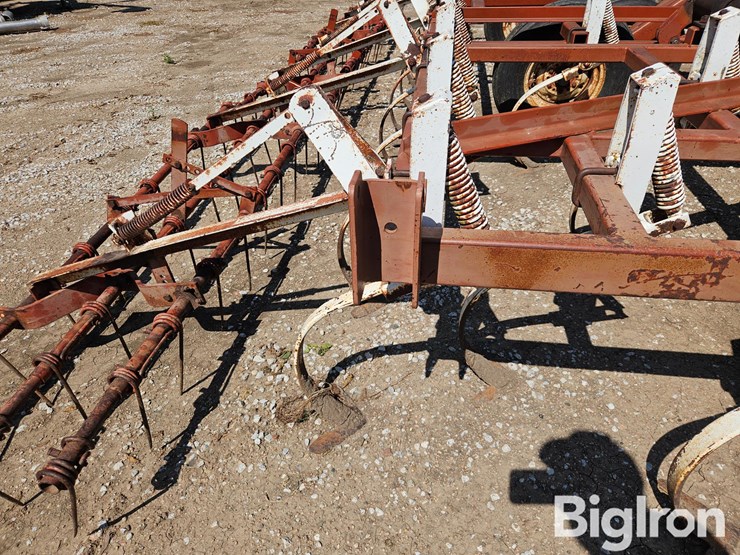 wil-rich-23'-field-cultivator-w/-3-bar-tined-harrow-image-18