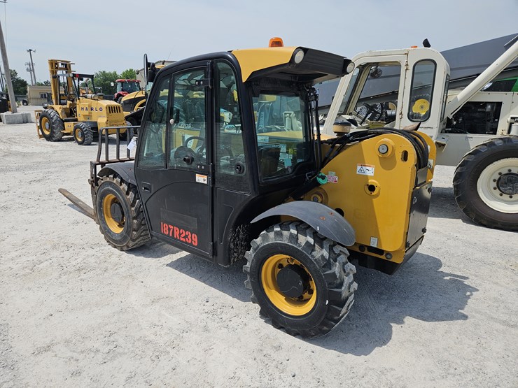 2019-caterpillar-th255c-image-11