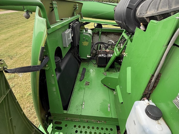 2003-john-deere-9750-image-34