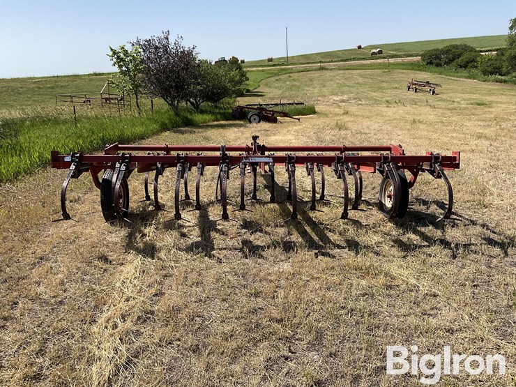 case-ih-4500-image-6