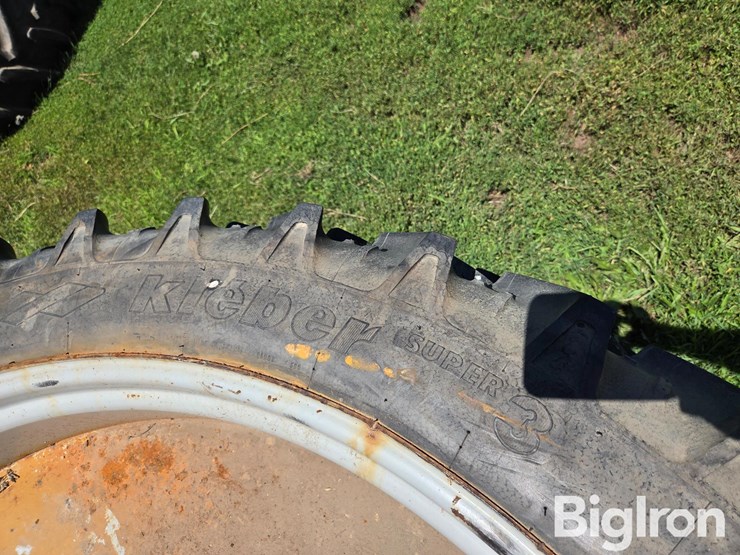 kleber-230/95r48-tires-&-rims-image-10