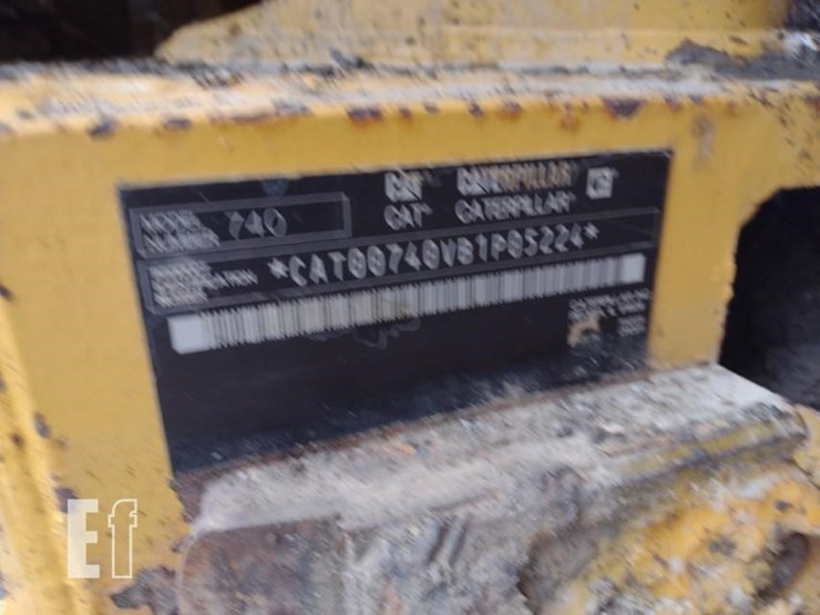caterpillar-740-image-5