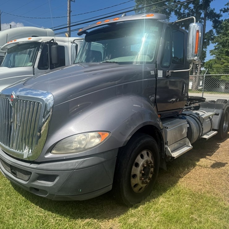 2017 INTERNATIONAL PROSTAR