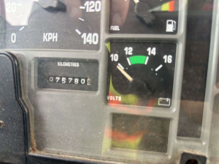 1996-international-4700-image-28