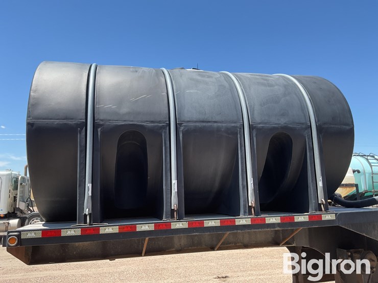 2013-b-b-tri/a-drop-deck-sprayer-trailer-image-13