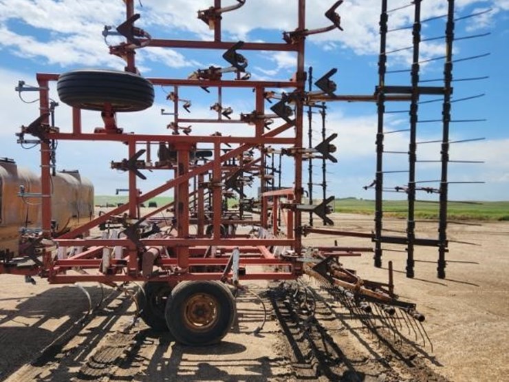 wilrich-35ft-cultivator-18-image-8