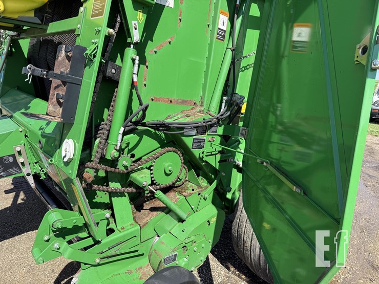 john-deere-568-image-11