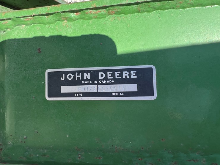john-deere-148-image-3