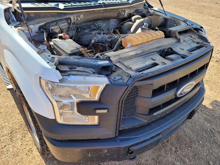2017-ford-f150-image-17