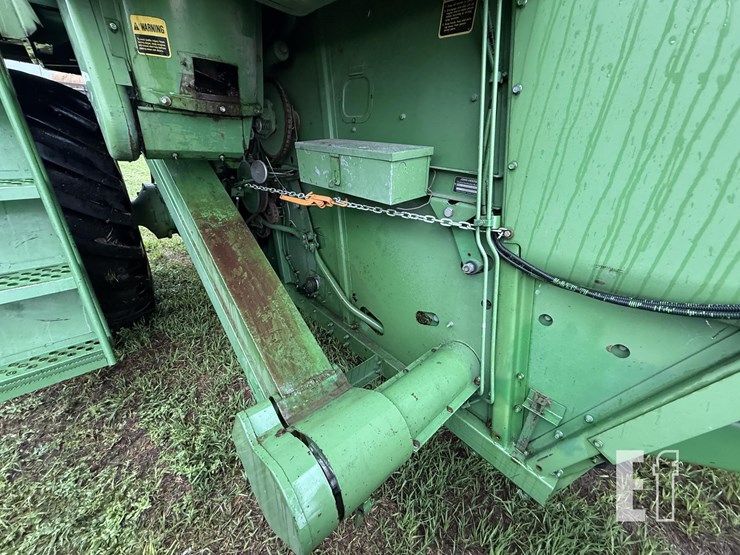 john-deere-8820-image-17