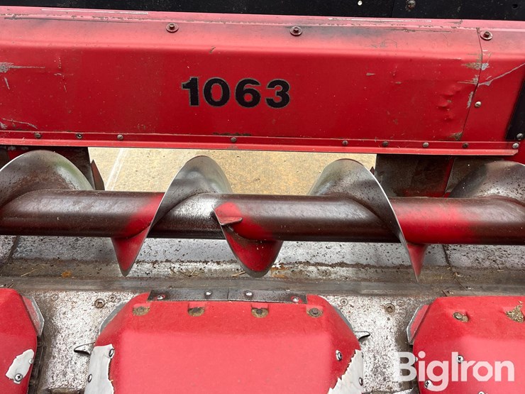 2000-case-ih-1063-image-14