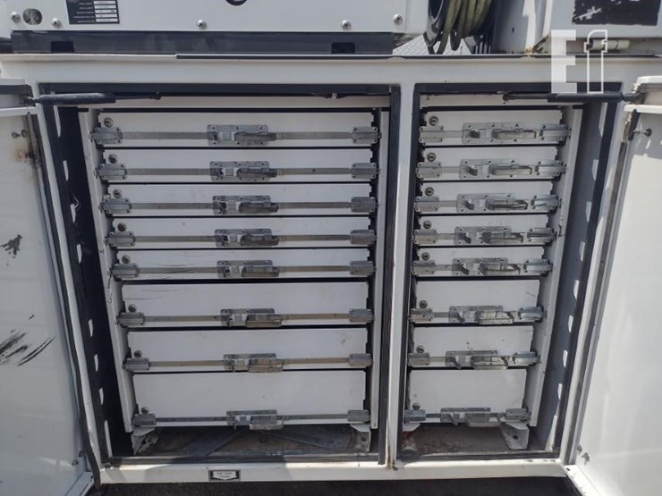 2018-ford-f550-image-22