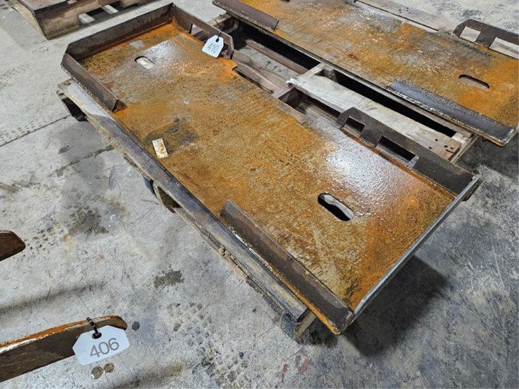 #410-•-new-kit-skid-steer-face-plate-image-2