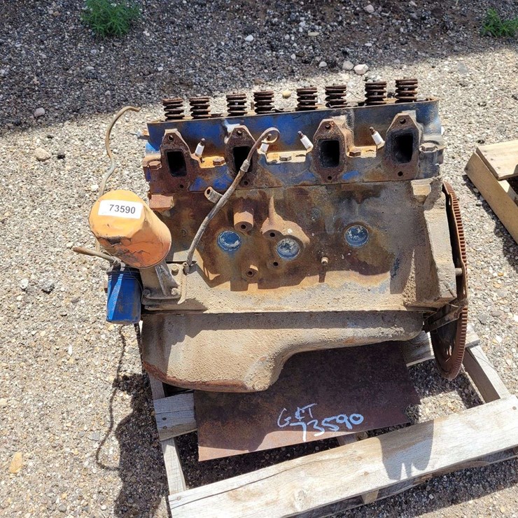 V8 Engine
