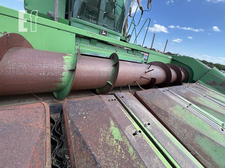 john-deere-653-image-6