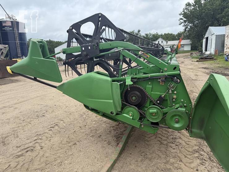 2010-john-deere-635f-image-10