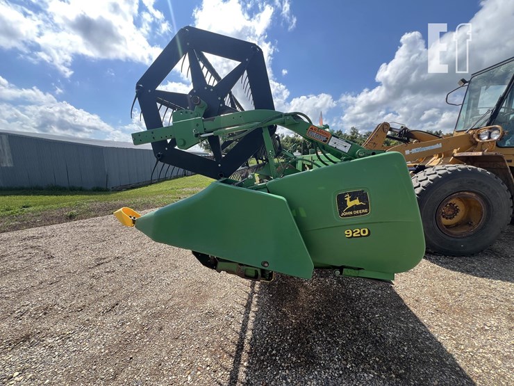 john-deere-920-image-4