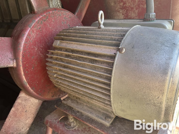 m-c-675-continuous-grain-dryer-image-17