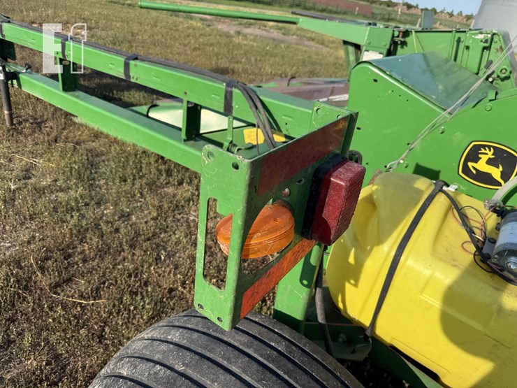 john-deere-3975-image-3