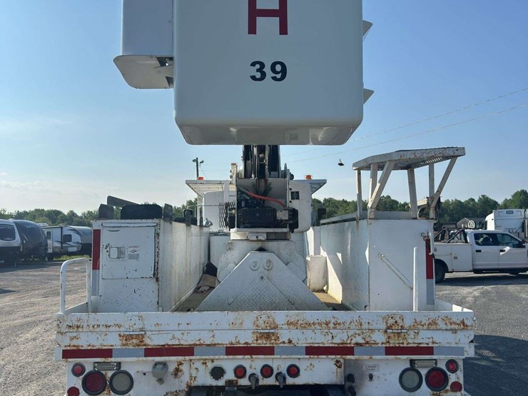 2006-kenworth-t300-image-5