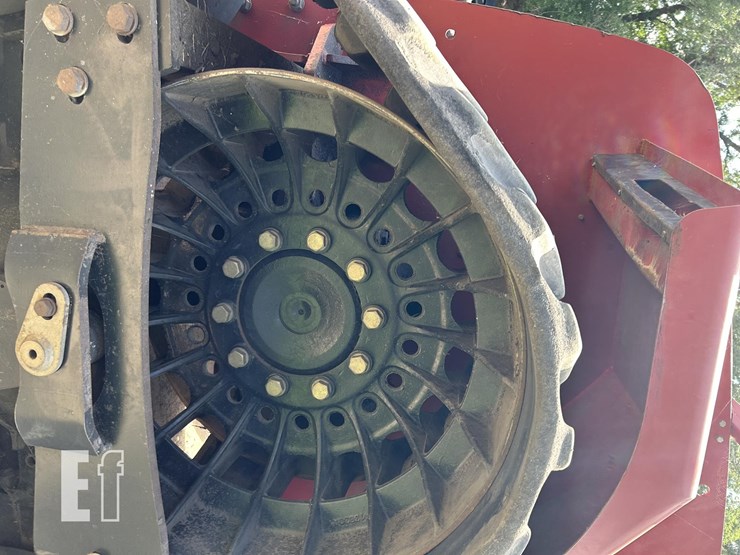 2004-case-ih-steiger-500-quadtrac-image-37