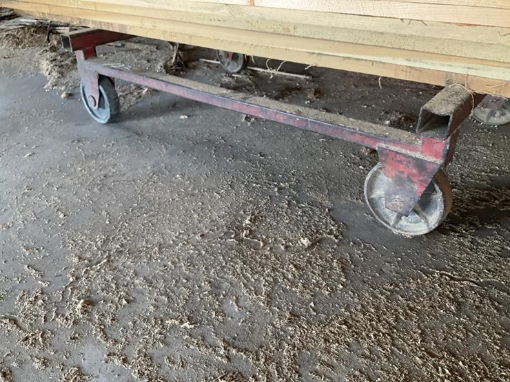 #132-•-lumber-carts-image-3