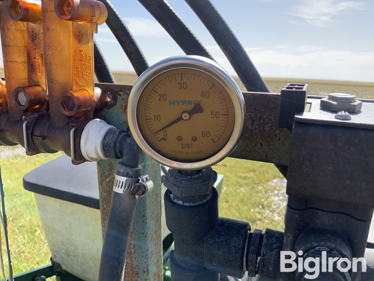 john-deere-7100-image-11