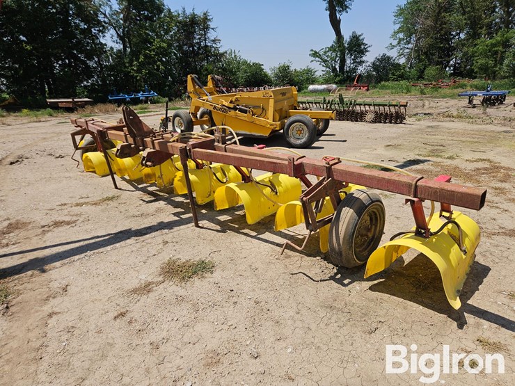 3-pt-hooded-row-crop-sprayer-image-1