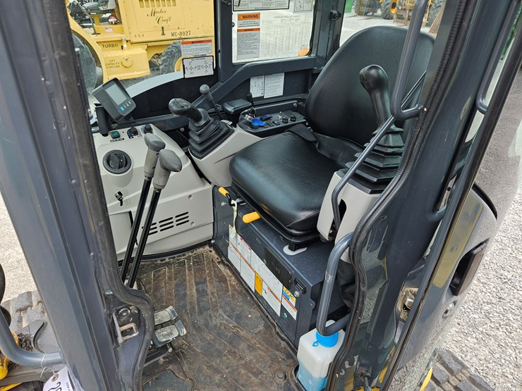 2021-kobelco-sk35sr-image-9