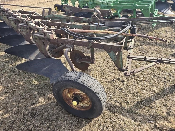 john-deere-5-image-4