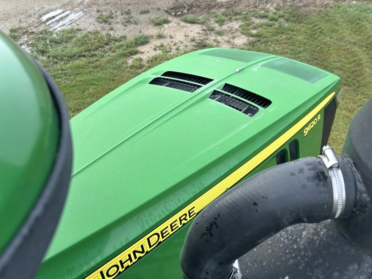 2017-john-deere-9620r-image-78