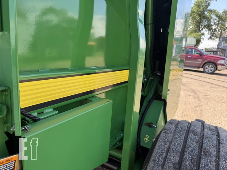 john-deere-568-image-16