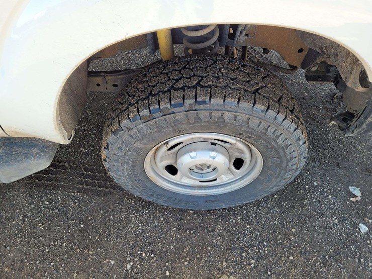 2013-ford-f350-sd-image-16