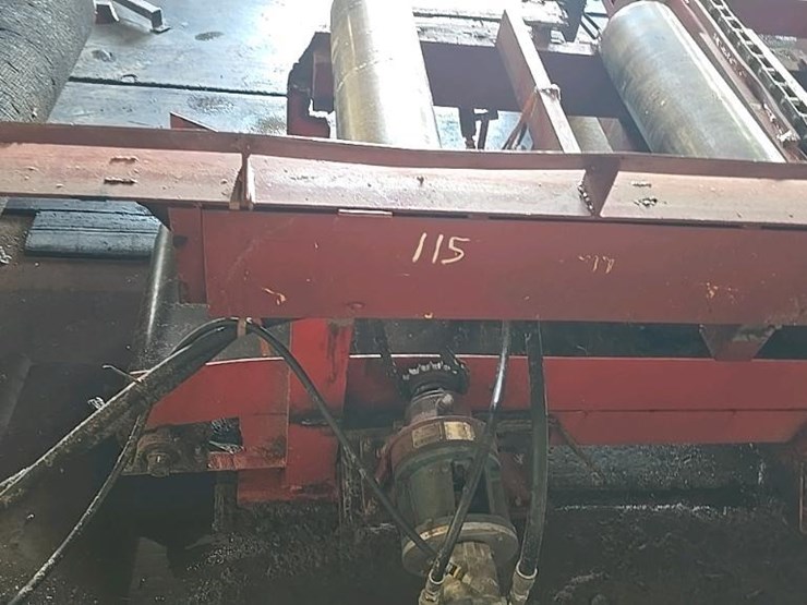 #115-•-roll-case-with-conveyor-and-side-transfer-deck-image-20