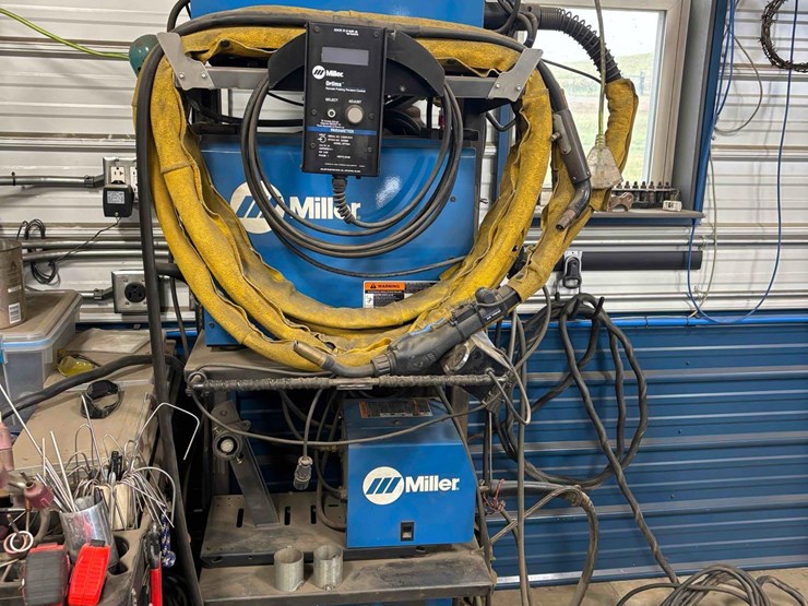 miller-xr-control--welder-image-2