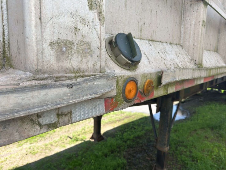 1988-custom-trailer-image-14