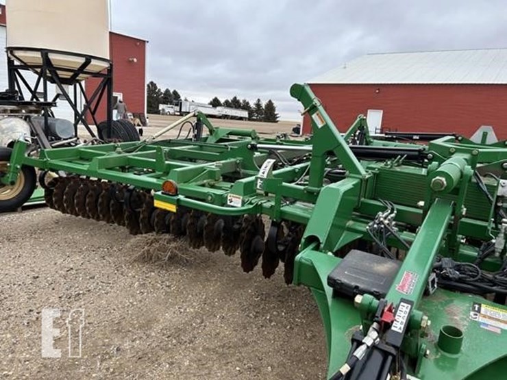 2022-great-plains-ht1100-30-image-13