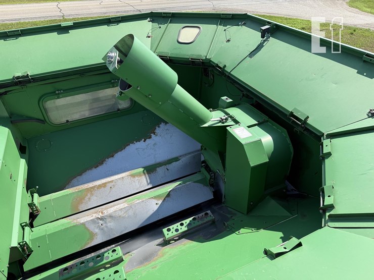 2002-john-deere-9560-sts-image-28