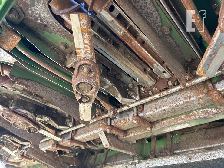 2011-john-deere-612c-image-30